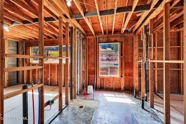 34406 S HIGHWAY 3, St. Maries, ID 83861