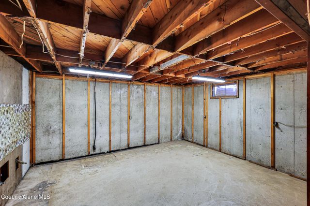 34406 S HIGHWAY 3, St. Maries, ID 83861