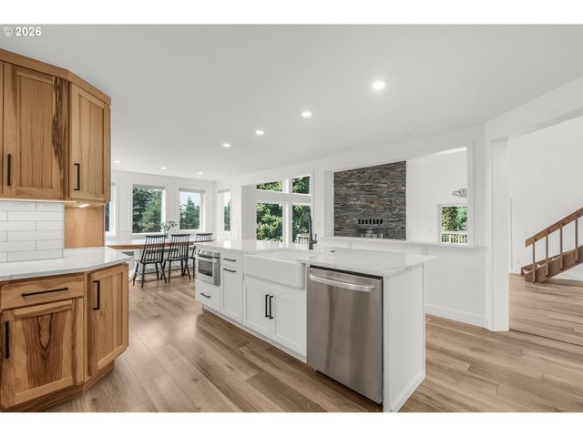5911 Sw BRIAR PATCH Ln, Wilsonville, OR 97070