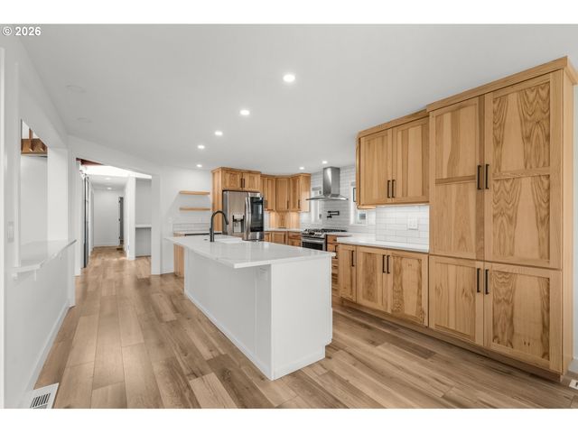 5911 Sw BRIAR PATCH Ln, Wilsonville, OR 97070