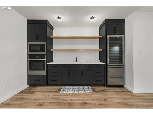 5911 Sw BRIAR PATCH Ln, Wilsonville, OR 97070