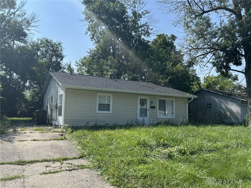 1474 Swinger Drive, Trotwood, OH 45417