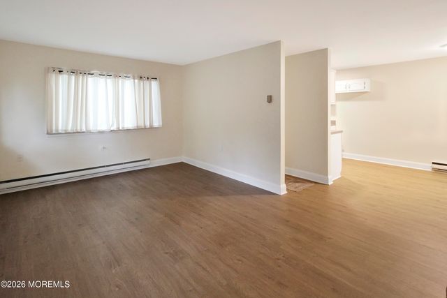 4d Potomac Lane, Whiting, NJ 08759