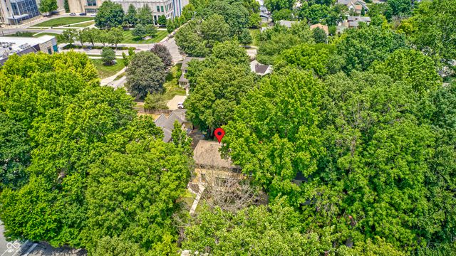 518 Buckingham Drive, Indianapolis, IN 46208