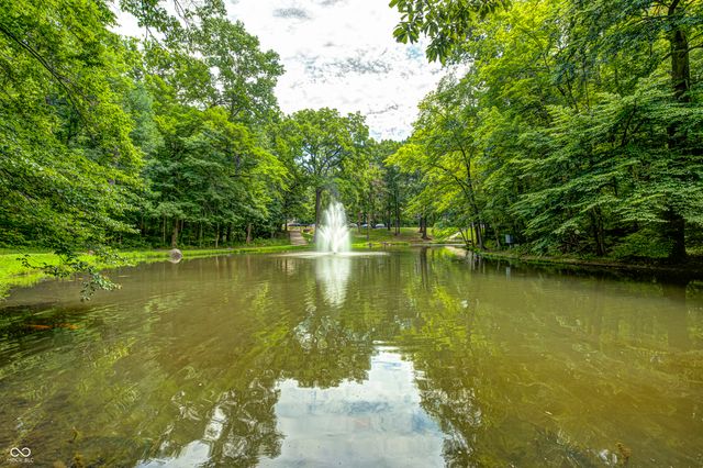 518 Buckingham Drive, Indianapolis, IN 46208