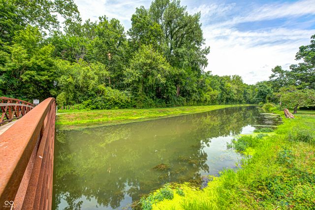 518 Buckingham Drive, Indianapolis, IN 46208