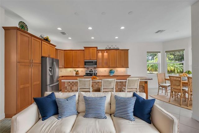 5004 SANDY BROOK CIRCLE, Wimauma, FL 33598
