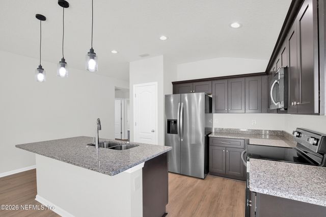 138 KELLEY SMITH SCHOOL Road, Palatka, FL 32177