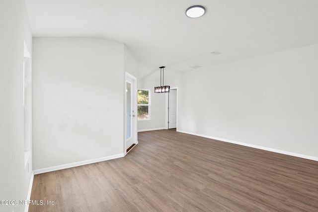 138 KELLEY SMITH SCHOOL Road, Palatka, FL 32177