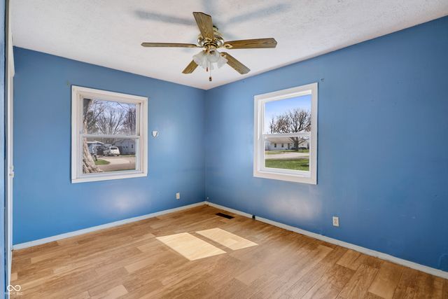 188 Lynwood Drive, Whiteland, IN 46184