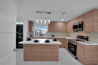 1137 SW 8th Ave, Fort Lauderdale, FL 33315