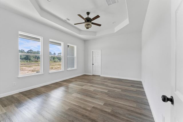 1242 Long Leaf Pine Street, Huffman, TX 77336