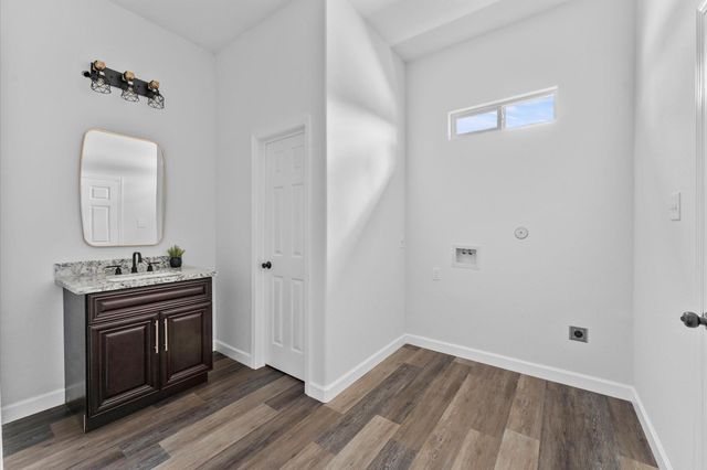 1242 Long Leaf Pine Street, Huffman, TX 77336