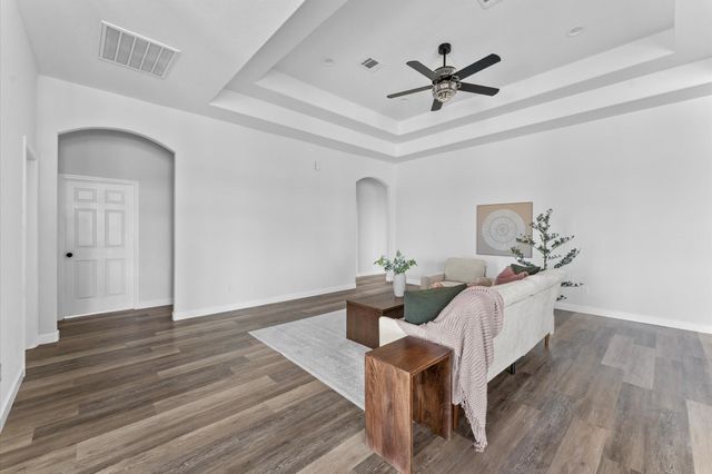 1242 Long Leaf Pine Street, Huffman, TX 77336