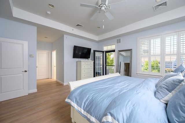 160 Uss Stayner 160, Hingham, MA 02043