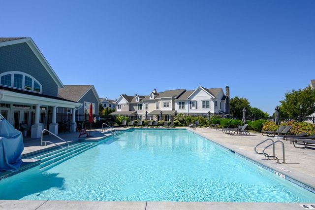 160 Uss Stayner 160, Hingham, MA 02043