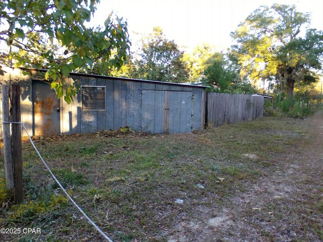 5491 Highway 77, Chipley, FL 32428