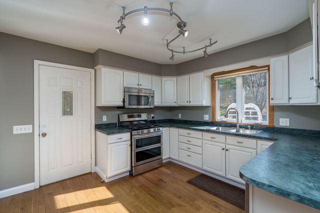 451 Forest Lane, North Mankato, MN 56003