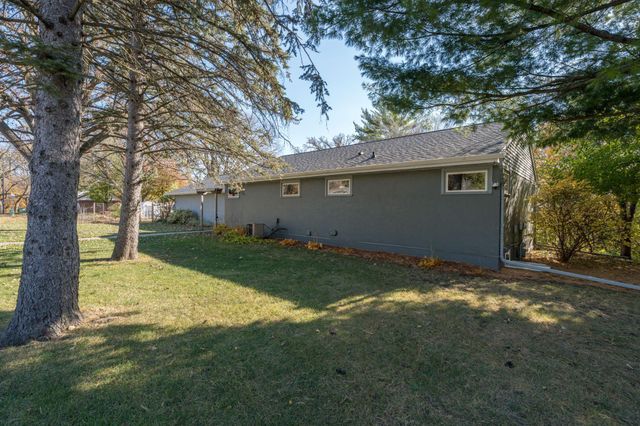 451 Forest Lane, North Mankato, MN 56003