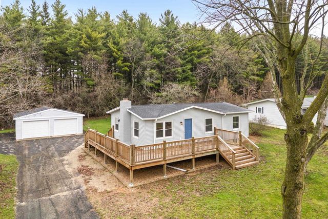W2252 Spring Lake Road, Markesan, WI 53946
