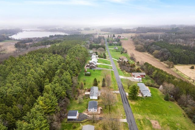 W2252 Spring Lake Road, Markesan, WI 53946