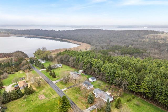 W2252 Spring Lake Road, Markesan, WI 53946