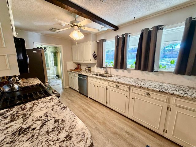 1208 Briarwood Drive, El Dorado, AR 71730