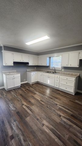 56 RIDDICK ST, Gates, TN 38037