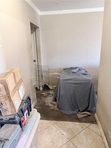 9202 Sunnywood Drive, Houston, TX 77088