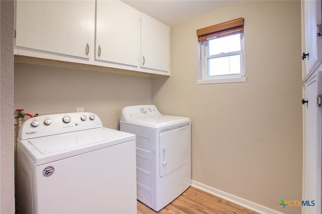 2015 Coletoville Road, Victoria, TX 77905