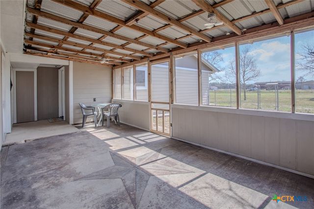 2015 Coletoville Road, Victoria, TX 77905