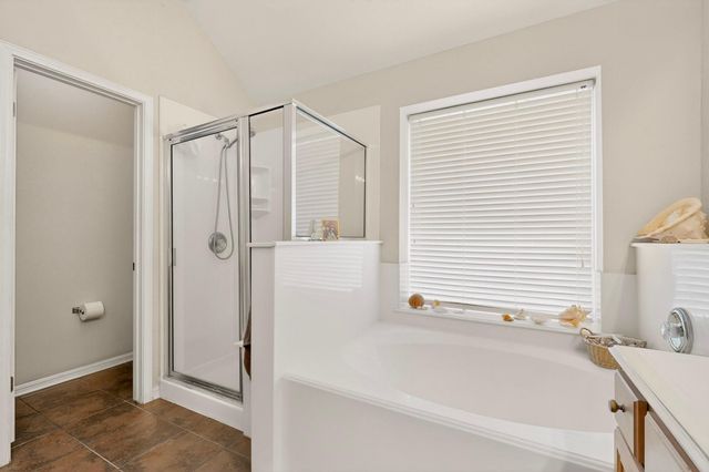 905 Victoria Ridge DR, Pflugerville, TX 78660