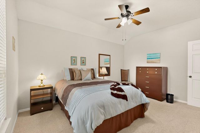 905 Victoria Ridge DR, Pflugerville, TX 78660