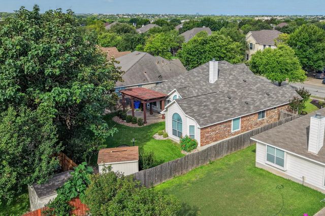 905 Victoria Ridge DR, Pflugerville, TX 78660