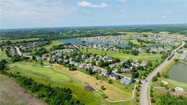 14665 Amanda Lane, Basehor, KS 66007