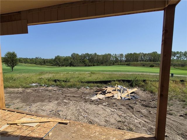 14665 Amanda Lane, Basehor, KS 66007