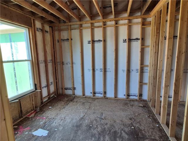 14665 Amanda Lane, Basehor, KS 66007