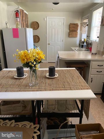 3201 CASTLELEIGH RD, Beltsville, MD 20705