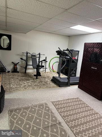 3201 CASTLELEIGH RD, Beltsville, MD 20705