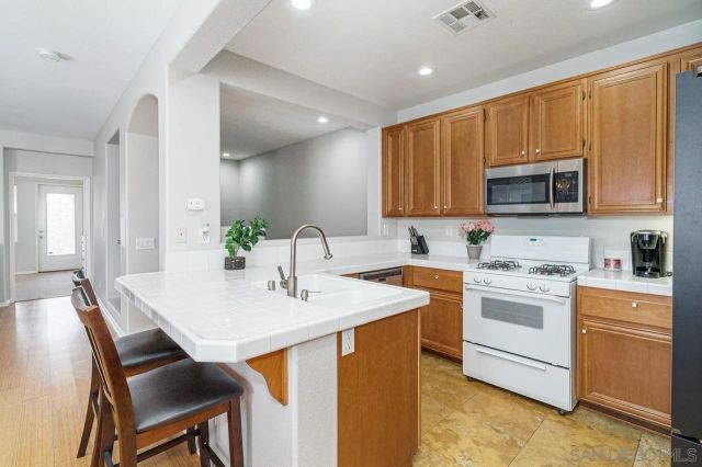 2735 Brighton Court Rd 1, Chula Vista, CA 91915