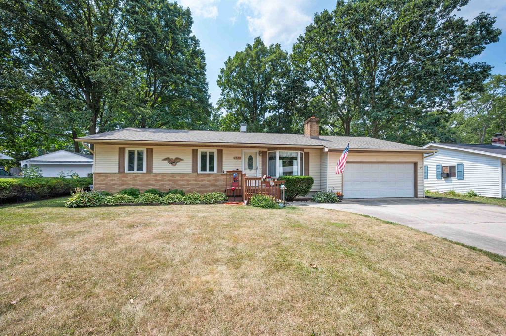 6329 Springdale Boulevard, Grand Blanc Twp, MI 48439