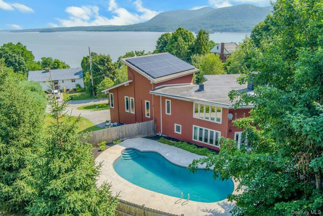6 Grandview Avenue, Cornwall On Hudson, NY 12520