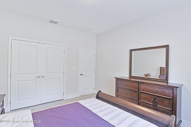 951 Sareta Street SE, Palm Bay, FL 32909