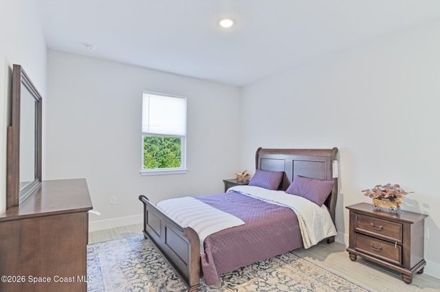 951 Sareta Street SE, Palm Bay, FL 32909