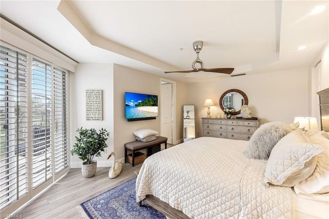 1610 Clermont DR 103I, Naples, FL 34109