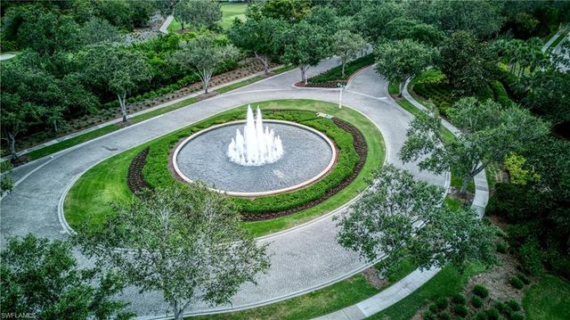 1610 Clermont DR 103I, Naples, FL 34109