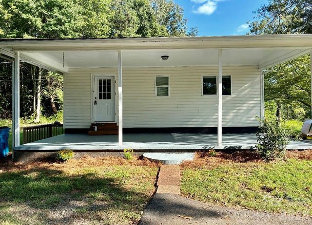 6622 Mountain Grove Road, Hickory, NC 28602