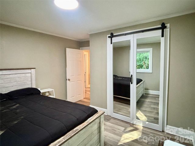 6622 Mountain Grove Road, Hickory, NC 28602