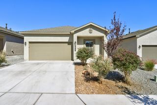 10737 Sabino Loop SW, Albuquerque, NM 87121