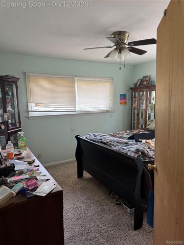 135 Hershey Boulevard, Waterford Charter Township, MI 48327